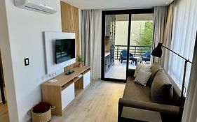Departamento Moderno Premium con Piscina y Cochera